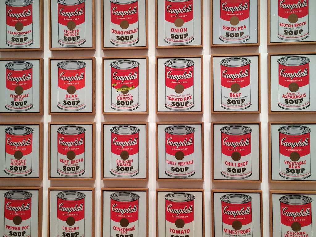 Warhol Campbell's Soup Cans at MoMA — foto de Juan Peláez