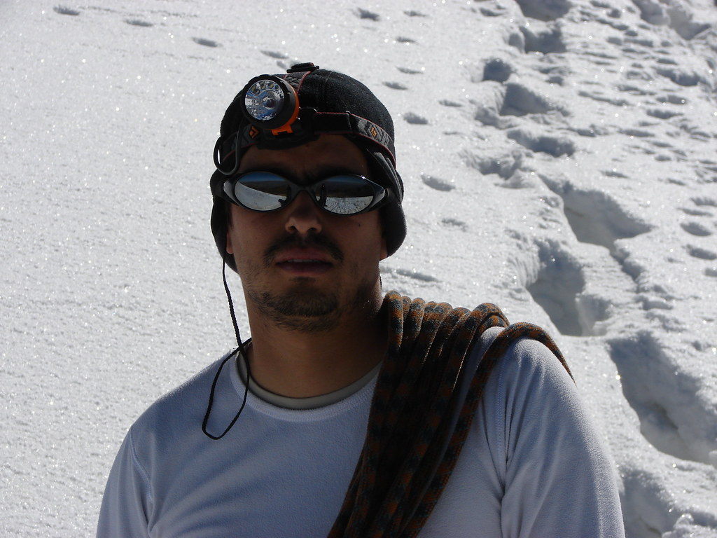 Juan escalando en Peru — foto de Juan Peláez