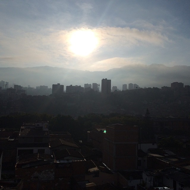 Here comes the sun — foto de Juan Peláez
