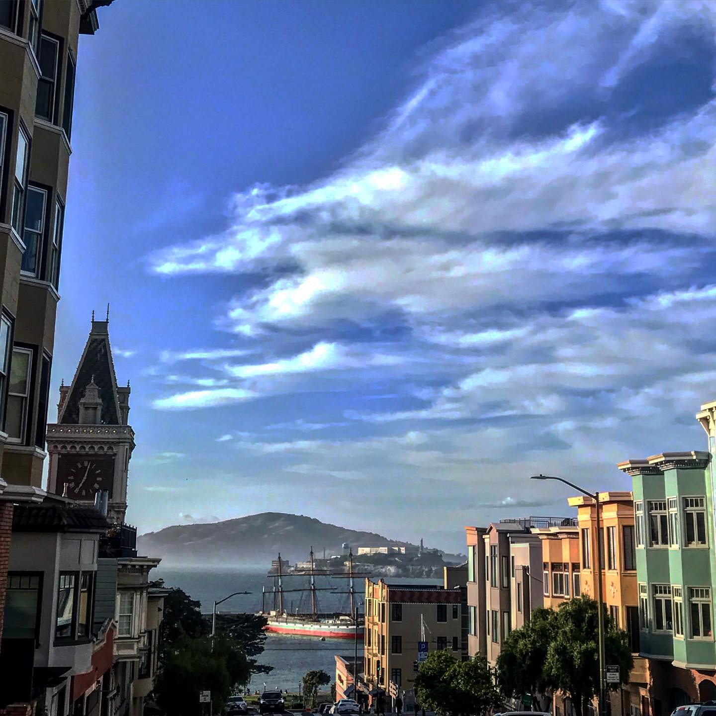 San Francisco 100%. Russian Hill, Hilly as only San Francisco can be. — foto de Juan Peláez