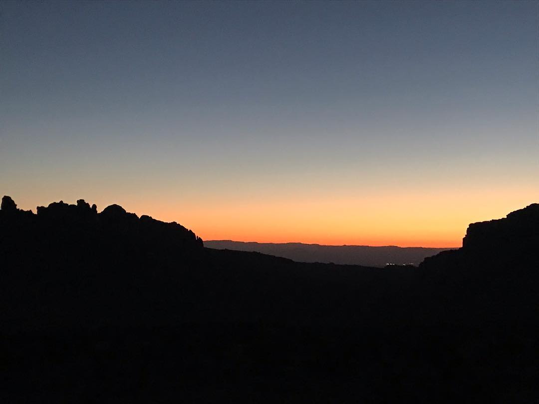 Sunrise in desert — foto de Juan Peláez