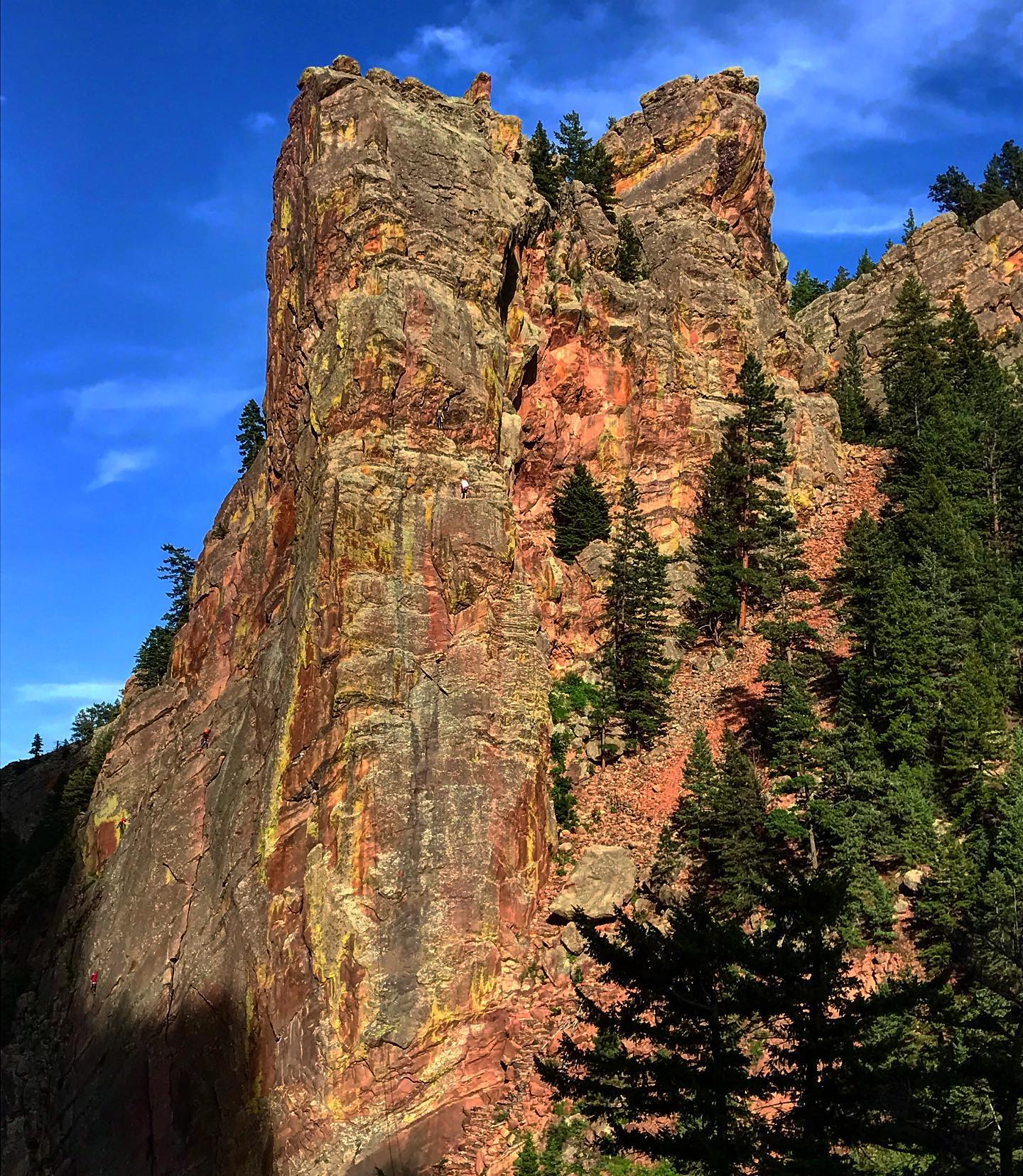 La Bastilla. El Dorado Canyon. — foto de Juan Peláez
